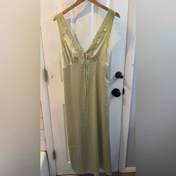 Other - Lime Green Dress